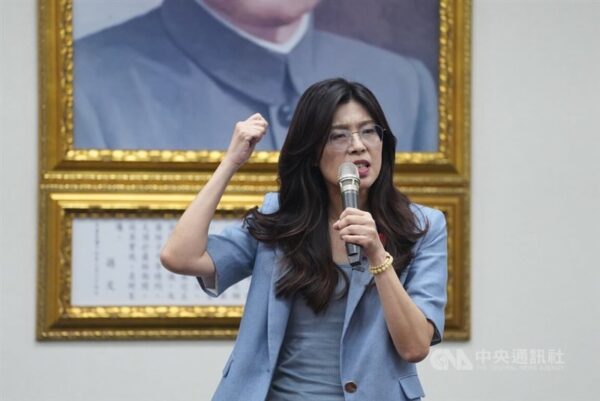 La fórmula del Kuomintang: ex-PDP para vencer al PDP, por Xulio Ríos